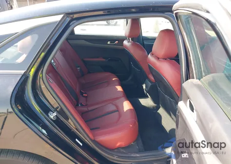 2022 Kia K5 Gt-Line z USA, uszkodzony, nr VIN 5XXG64J26NG101280